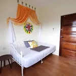 Ampang Hilir Lake View - Suite Unit Or Queen Room Or Single Room Suite